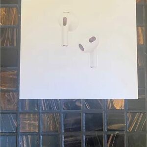 Apple AirPods Pro with White Finish